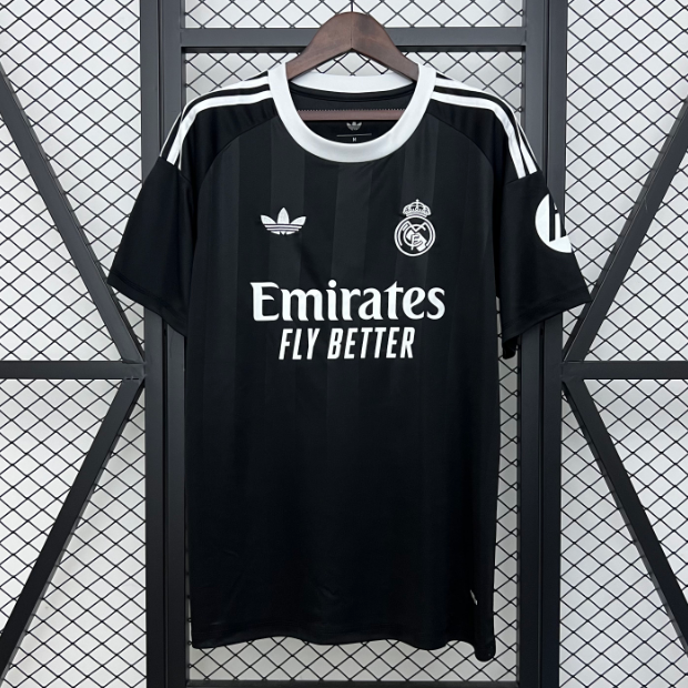 2025-26 Real Madrid Black Goalkeeper Soccer Jersey Shirt